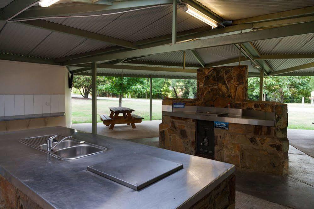 Nrma Bright Holiday Park エクステリア 写真